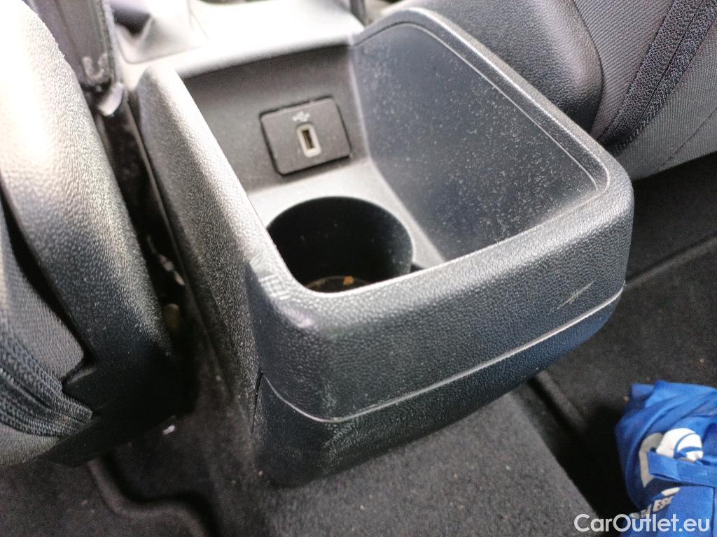  Ford  Fiesta FORD  / 2017 / 5P / berlina con portón 1.0 EcoBoost 70kW (95CV) Trend S/S 5p #4