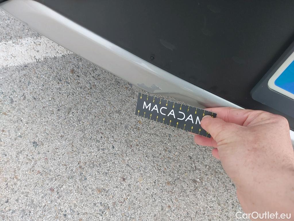  KIA  Niro KIA  / 2019 / 5P / crossover 1.6 GDi HEV 104kW (141CV) Concept #21