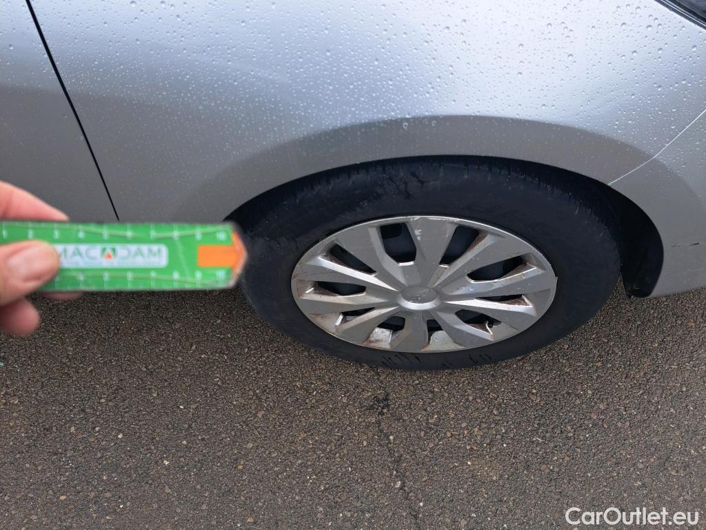  Ford  Fiesta FORD  / 2021 / 5P / berlina con portón 1.1 IT-VCT 55kW (75CV) Trend 5p #19