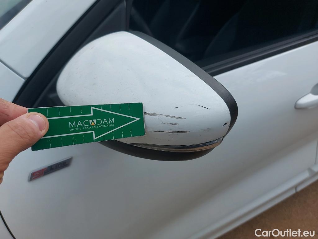  Ford  Kuga FORD  / 2019 / 5P / todoterreno ST-Line X 2.5 Duratec PHEV 165kW Auto #19