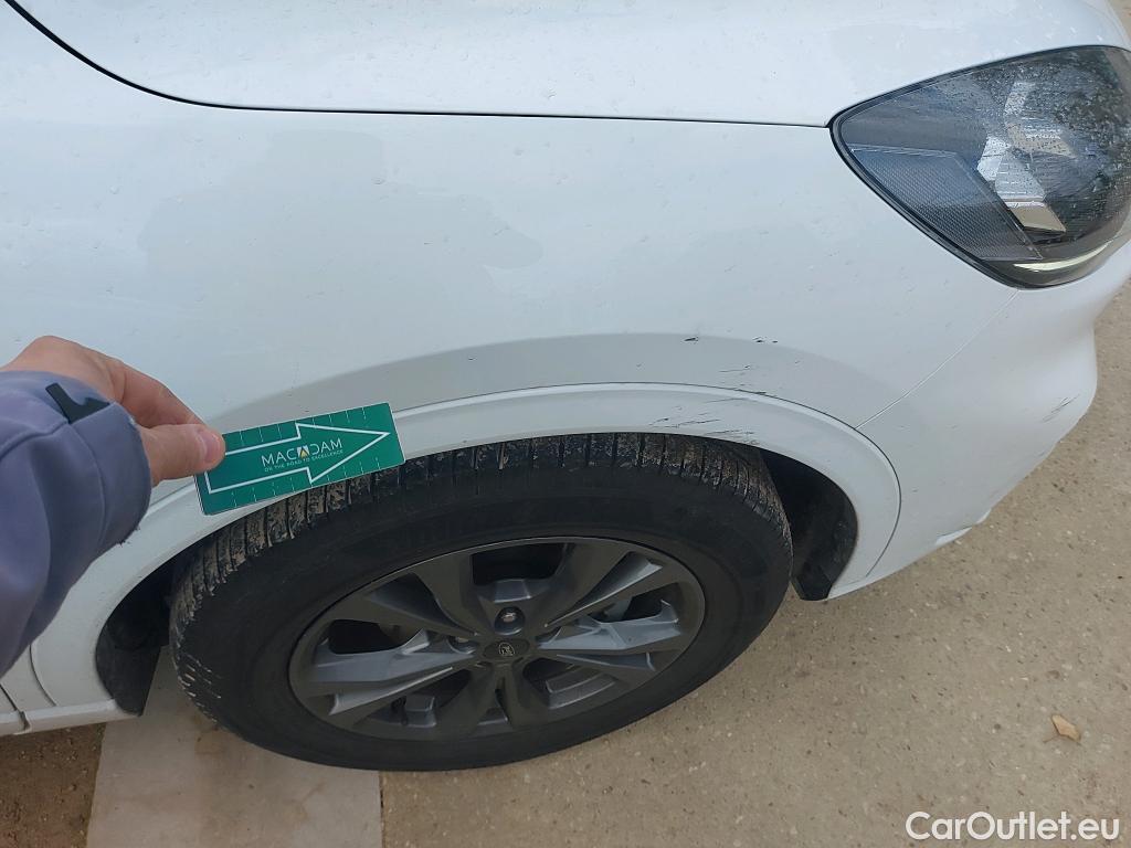  Ford  Kuga FORD  / 2019 / 5P / todoterreno ST-Line X 2.5 Duratec PHEV 165kW Auto #27