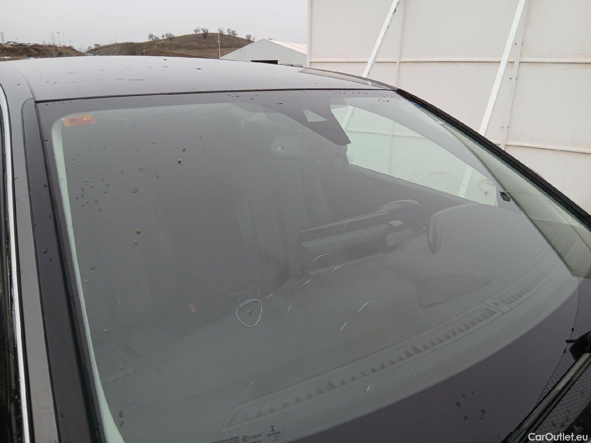  Peugeot  3008 PEUGEOT  / 2020 / 5P / todoterreno 1.5 BlueHDi 96kW (130CV) S&S Allure EAT8 #17