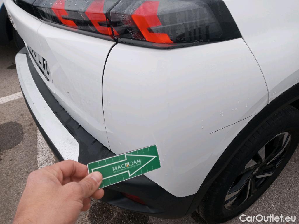  Peugeot  2008 PEUGEOT  / 2019 / 5P / todoterreno Allure BlueHDI 81kW (110CV) #26