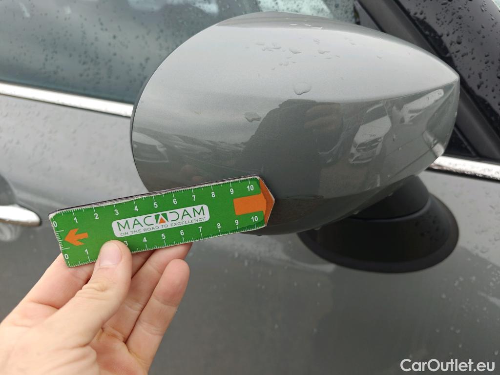  Mini  Countryman MINI  / 2020 / 5P / berlina con portón Cooper S E ALL4 #31