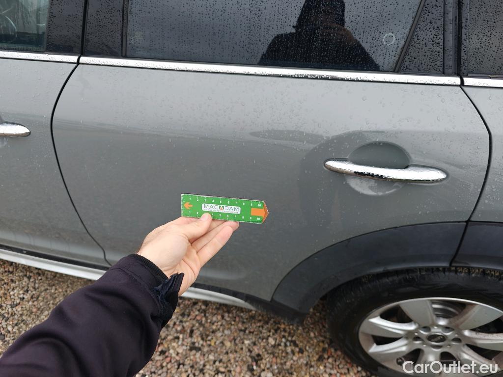  Mini  Countryman MINI  / 2020 / 5P / berlina con portón Cooper S E ALL4 #23