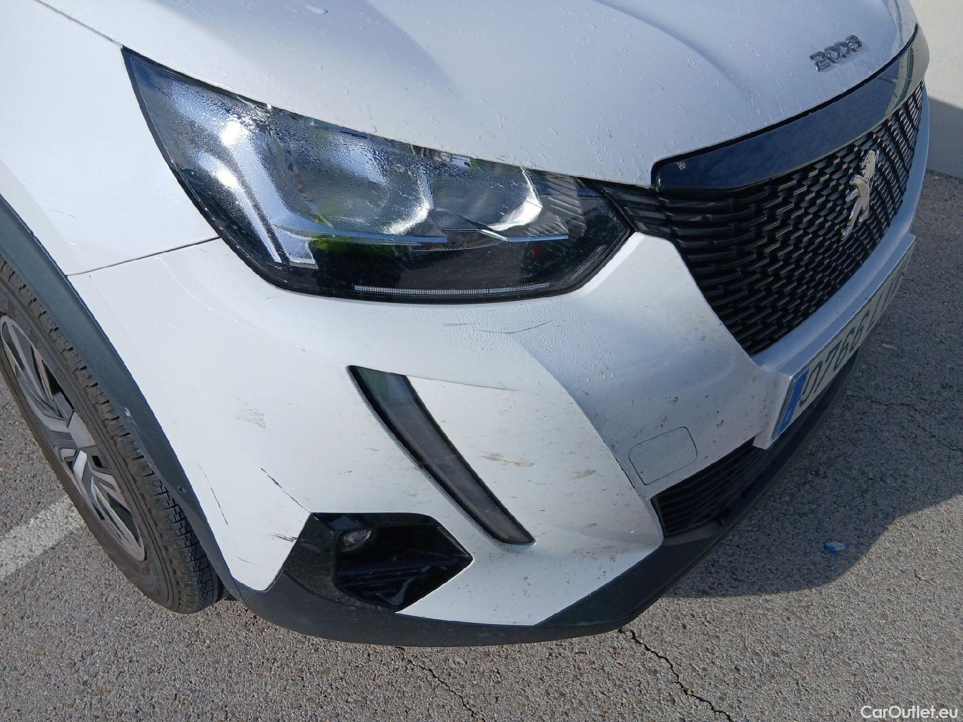  Peugeot  2008 PEUGEOT  / 2019 / 5P / todoterreno Active Puretech 100 S&S BVM6 #7