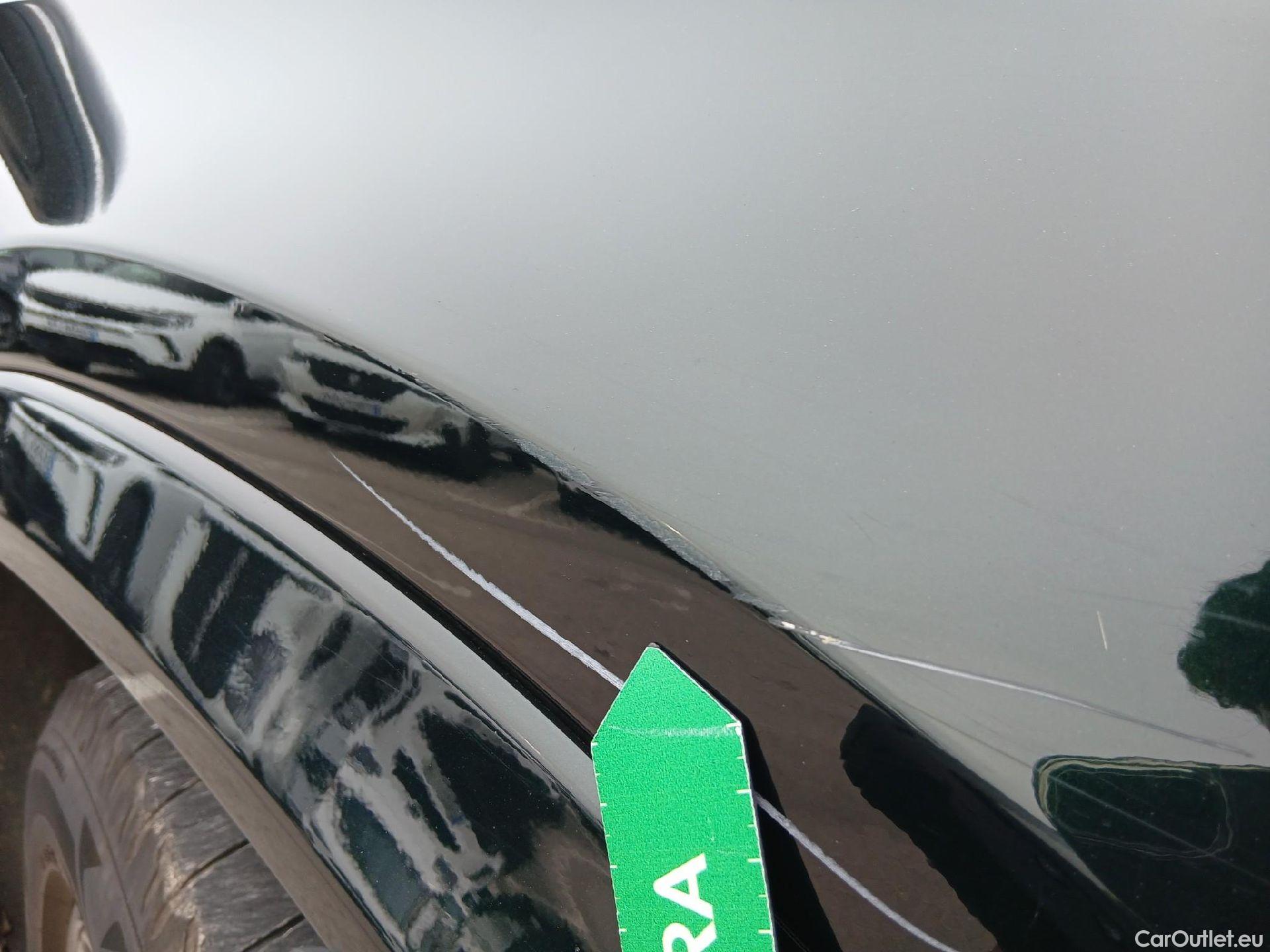  Mercedes  G-Klasee MERCEDES-BENZ GLE Coupé / 2020 / 5P / todoterreno GLE 350 de 4MATIC (Híbrido Enchufable) #37