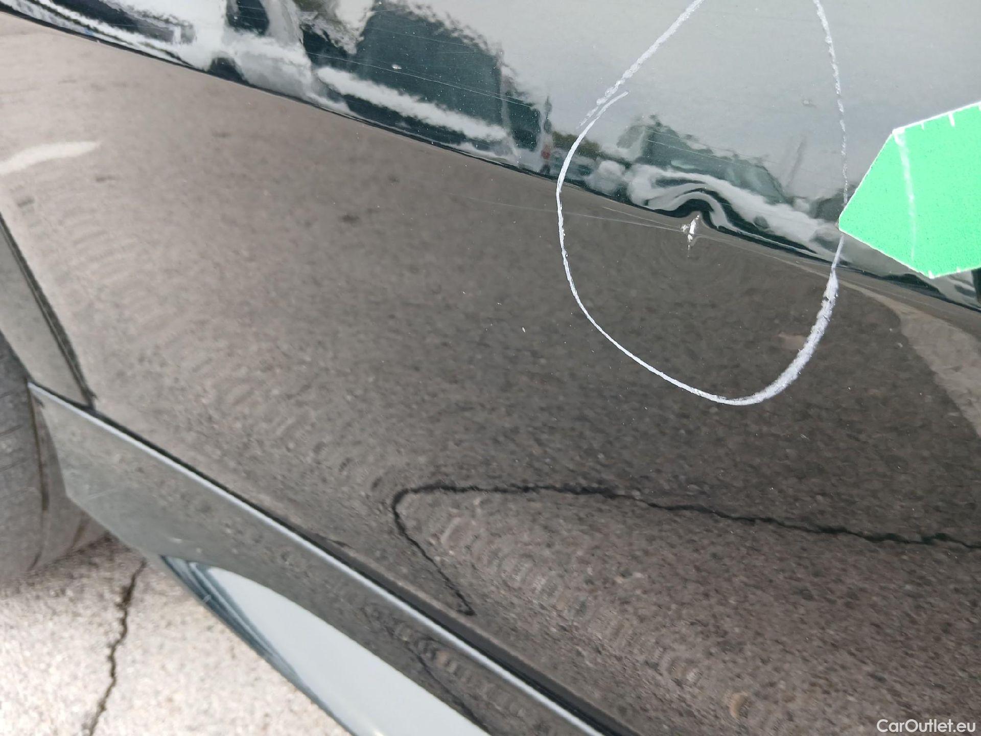  Mercedes  G-Klasee MERCEDES-BENZ GLE Coupé / 2020 / 5P / todoterreno GLE 350 de 4MATIC (Híbrido Enchufable) #33