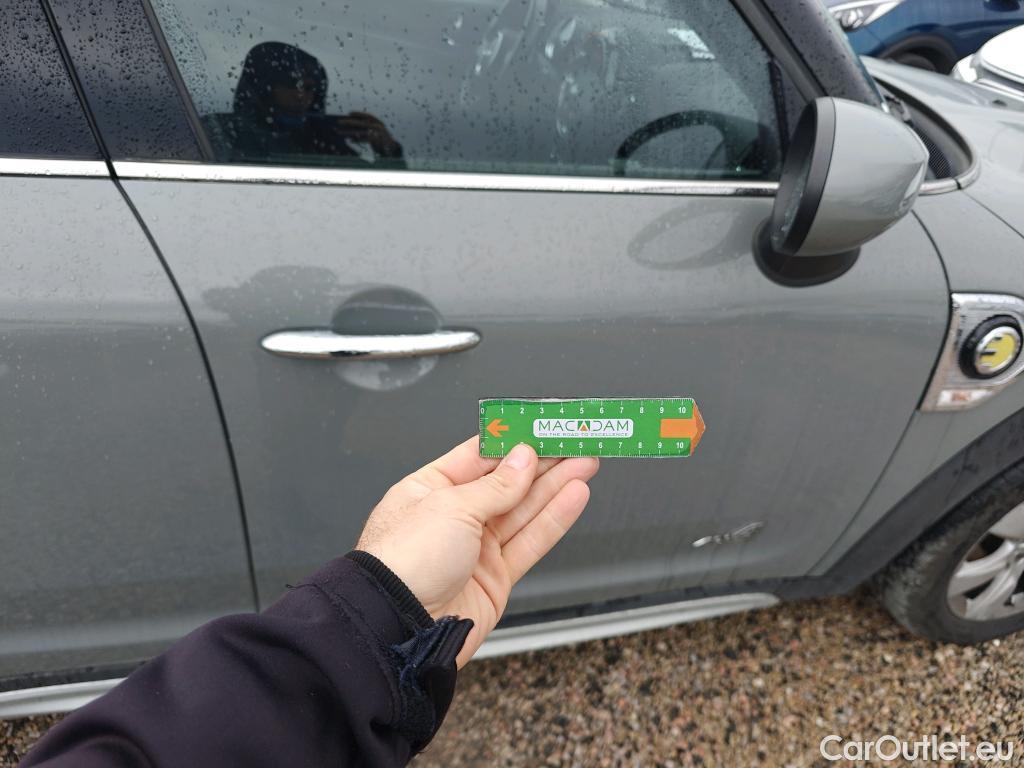  Mini  Countryman MINI  / 2020 / 5P / berlina con portón Cooper S E ALL4 #27