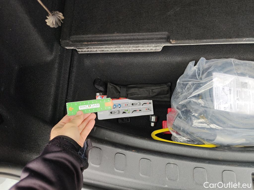  Mini  Countryman MINI  / 2020 / 5P / berlina con portón Cooper S E ALL4 #4