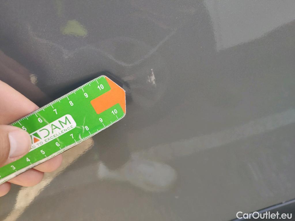  Peugeot  2008 PEUGEOT  / 2023 / 5P / todoterreno Active BlueHDI 130 S&S EAT8 #6