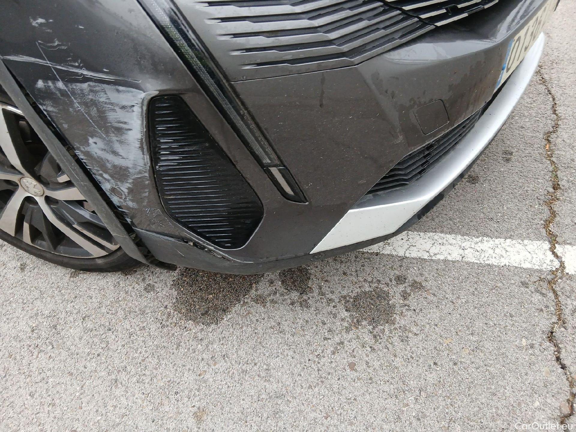  Peugeot  3008 PEUGEOT  / 2020 / 5P / todoterreno 1.5 BlueHDi 96kW (130CV) S&S Allure EAT8 #8