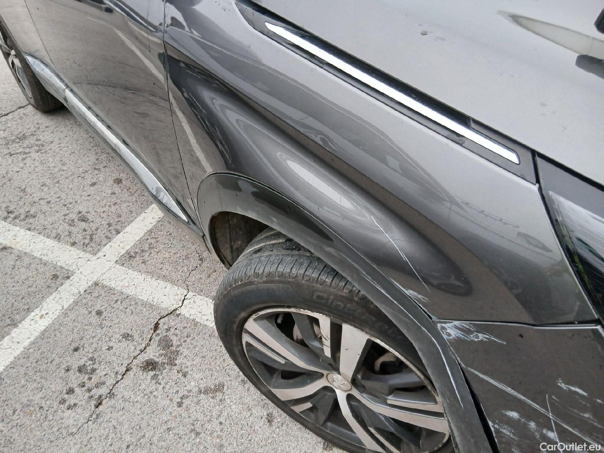  Peugeot  3008 PEUGEOT  / 2020 / 5P / todoterreno 1.5 BlueHDi 96kW (130CV) S&S Allure EAT8 #11