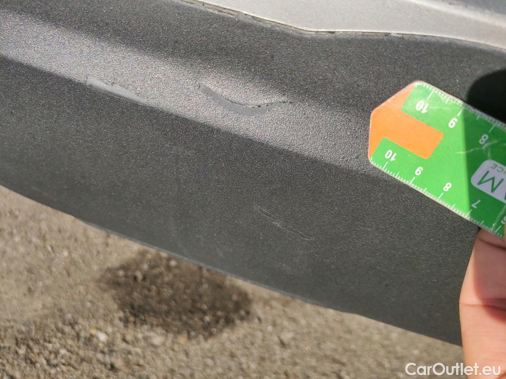  Peugeot  2008 PEUGEOT  / 2023 / 5P / todoterreno Active BlueHDI 130 S&S EAT8 #8