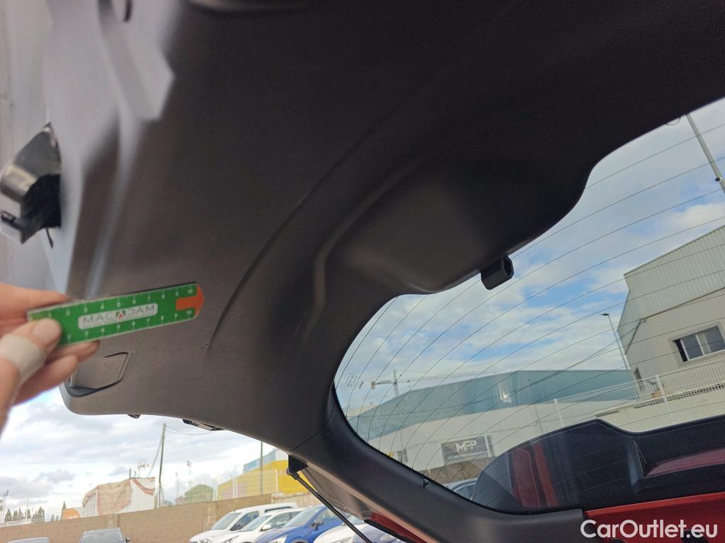  Nissan  Juke NISSAN  / 2019 / 5P / crossover DIG-T 84 kW DCT N-Design Chic #11