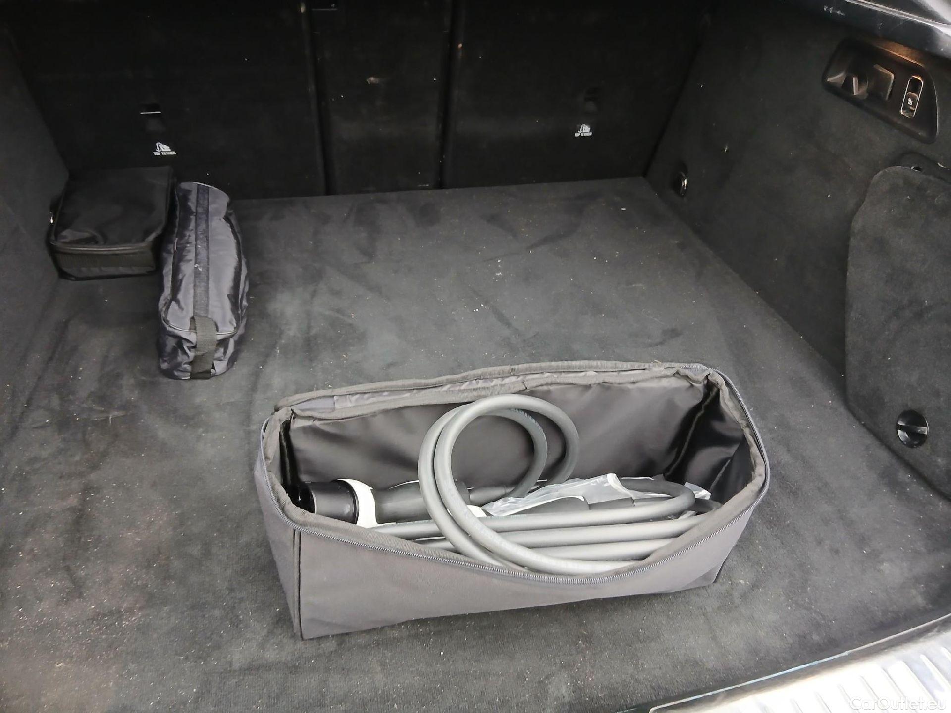  Mercedes  G-Klasee MERCEDES-BENZ GLE Coupé / 2020 / 5P / todoterreno GLE 350 de 4MATIC (Híbrido Enchufable) #26