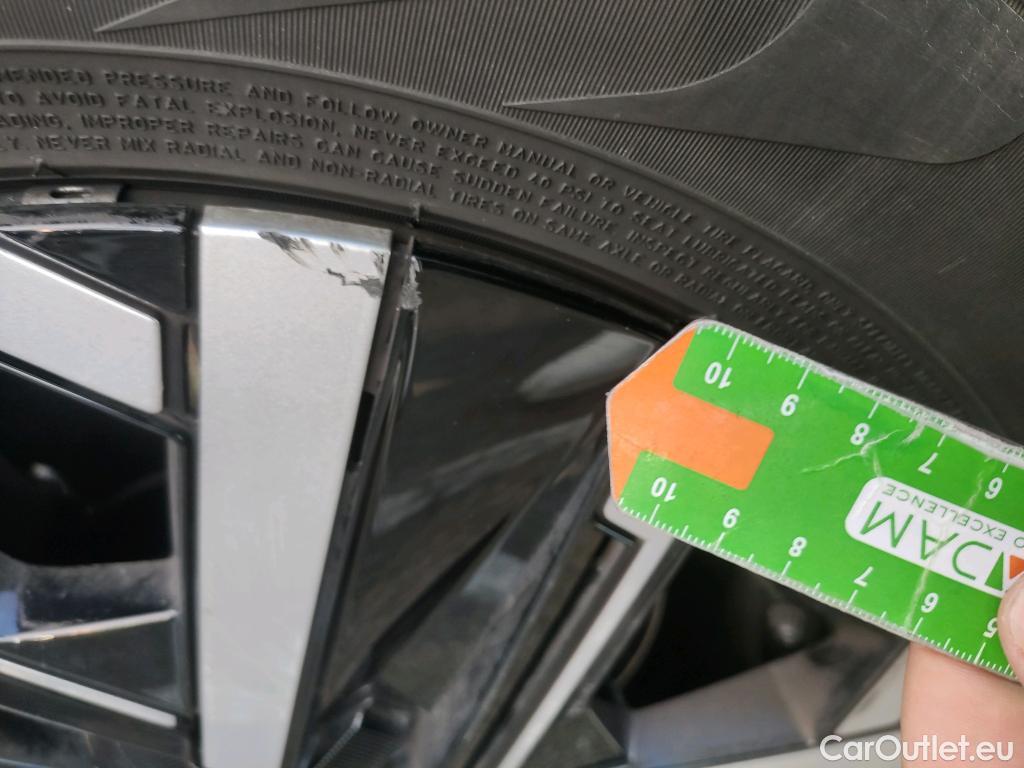  Peugeot  2008 PEUGEOT  / 2023 / 5P / todoterreno Active BlueHDI 130 S&S EAT8 #14