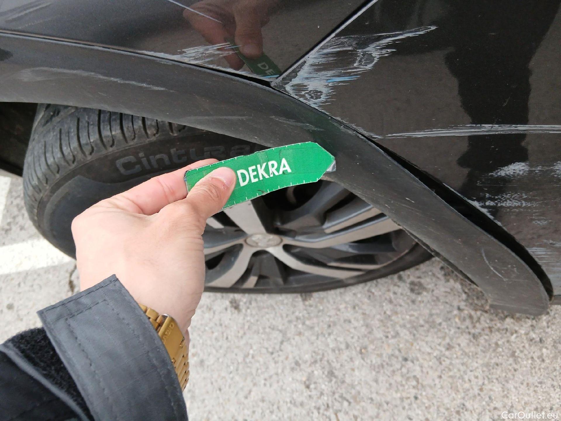  Peugeot  3008 PEUGEOT  / 2020 / 5P / todoterreno 1.5 BlueHDi 96kW (130CV) S&S Allure EAT8 #10