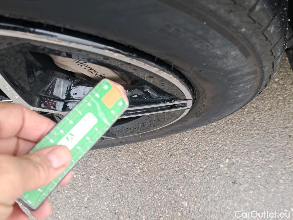  Mercedes  G-Klasee MERCEDES-BENZ GLC Coupé / 2019 / 5P / coupé GLC 220 d 4MATIC #9