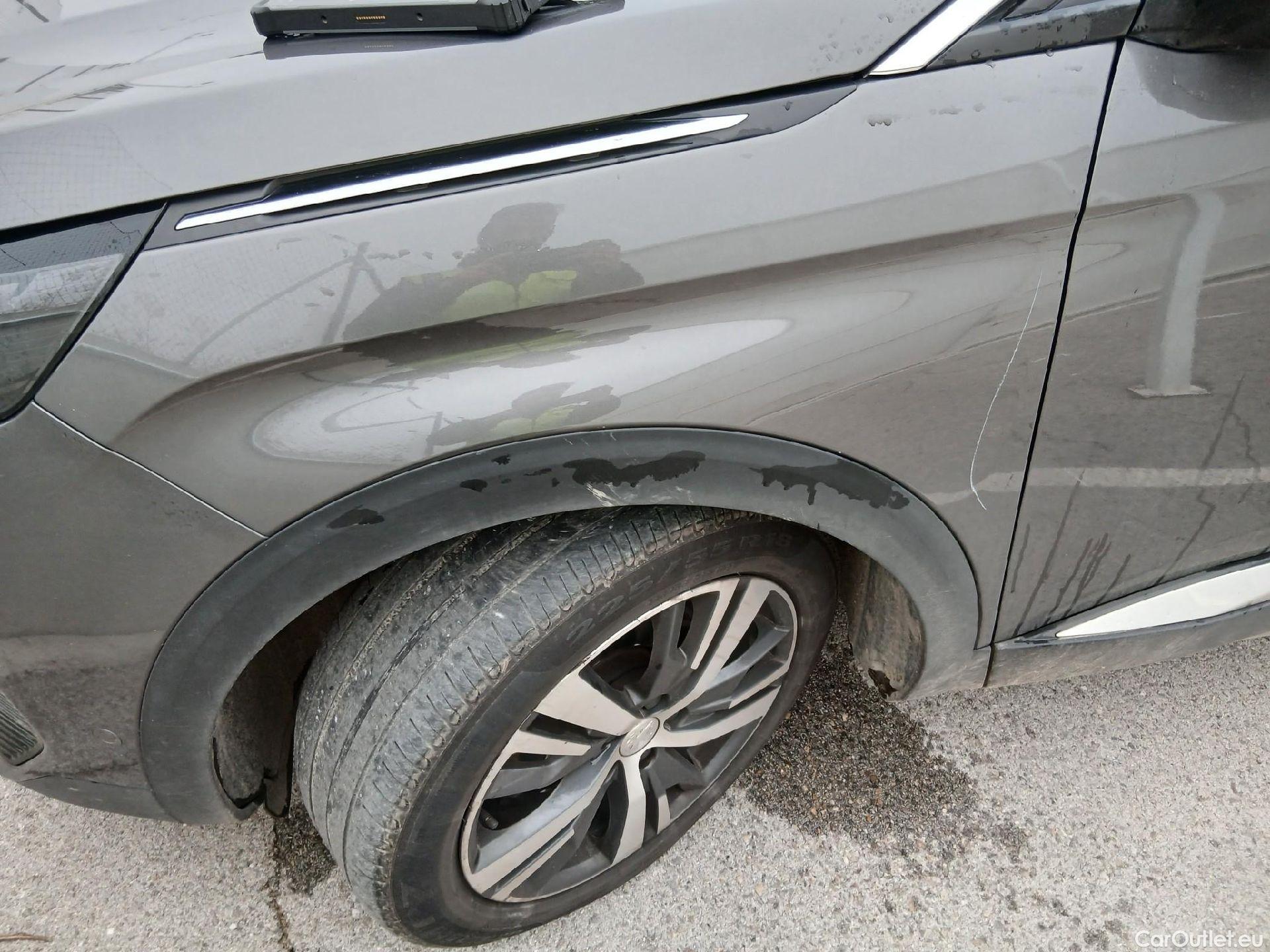  Peugeot  3008 PEUGEOT  / 2020 / 5P / todoterreno 1.5 BlueHDi 96kW (130CV) S&S Allure EAT8 #21