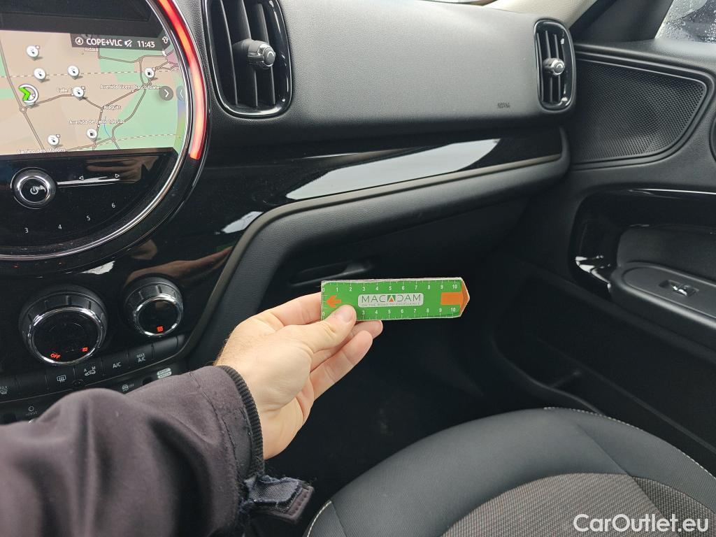  Mini  Countryman MINI  / 2020 / 5P / berlina con portón Cooper S E ALL4 #11