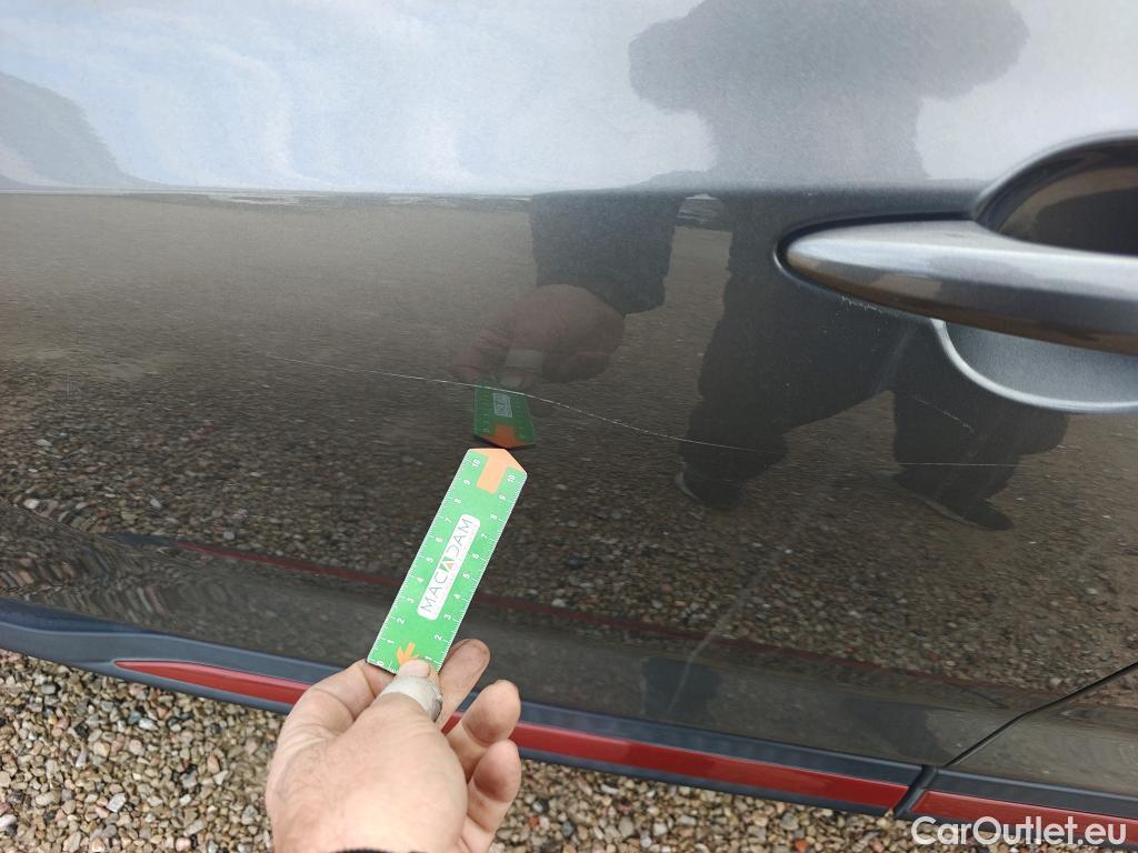  Nissan  Juke NISSAN  / 2019 / 5P / crossover DIG-T 84 kW DCT N-Design Chic #9