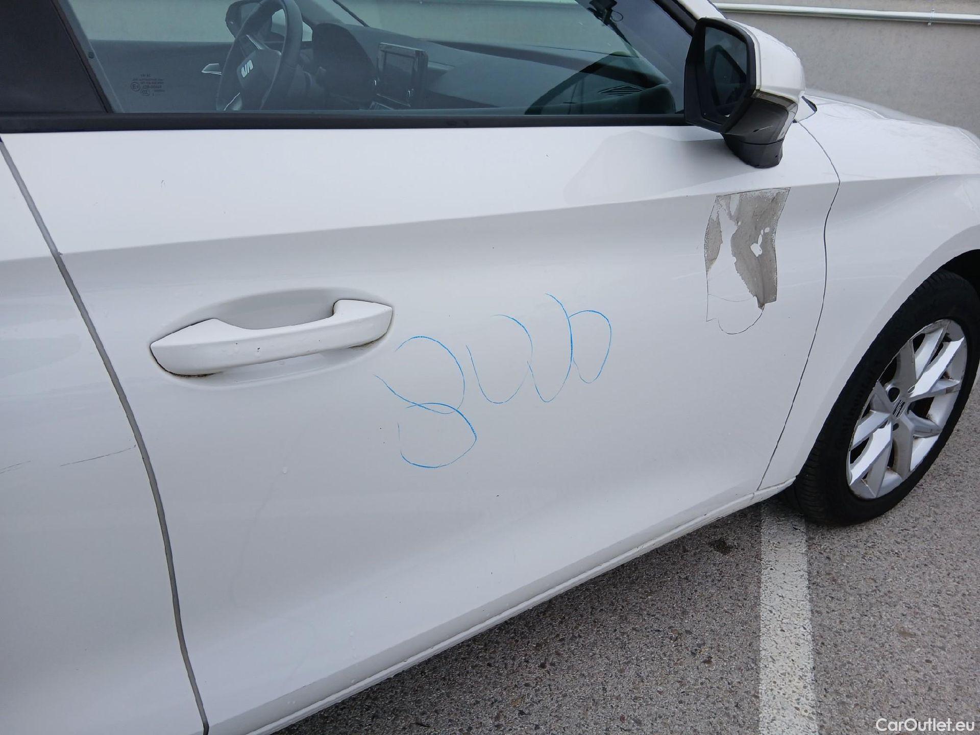  Land Rover  Discovery SEAT Nuevo León / 2020 / 5P / berlina con portón 2.0 TDI 85kW S&S Style #38