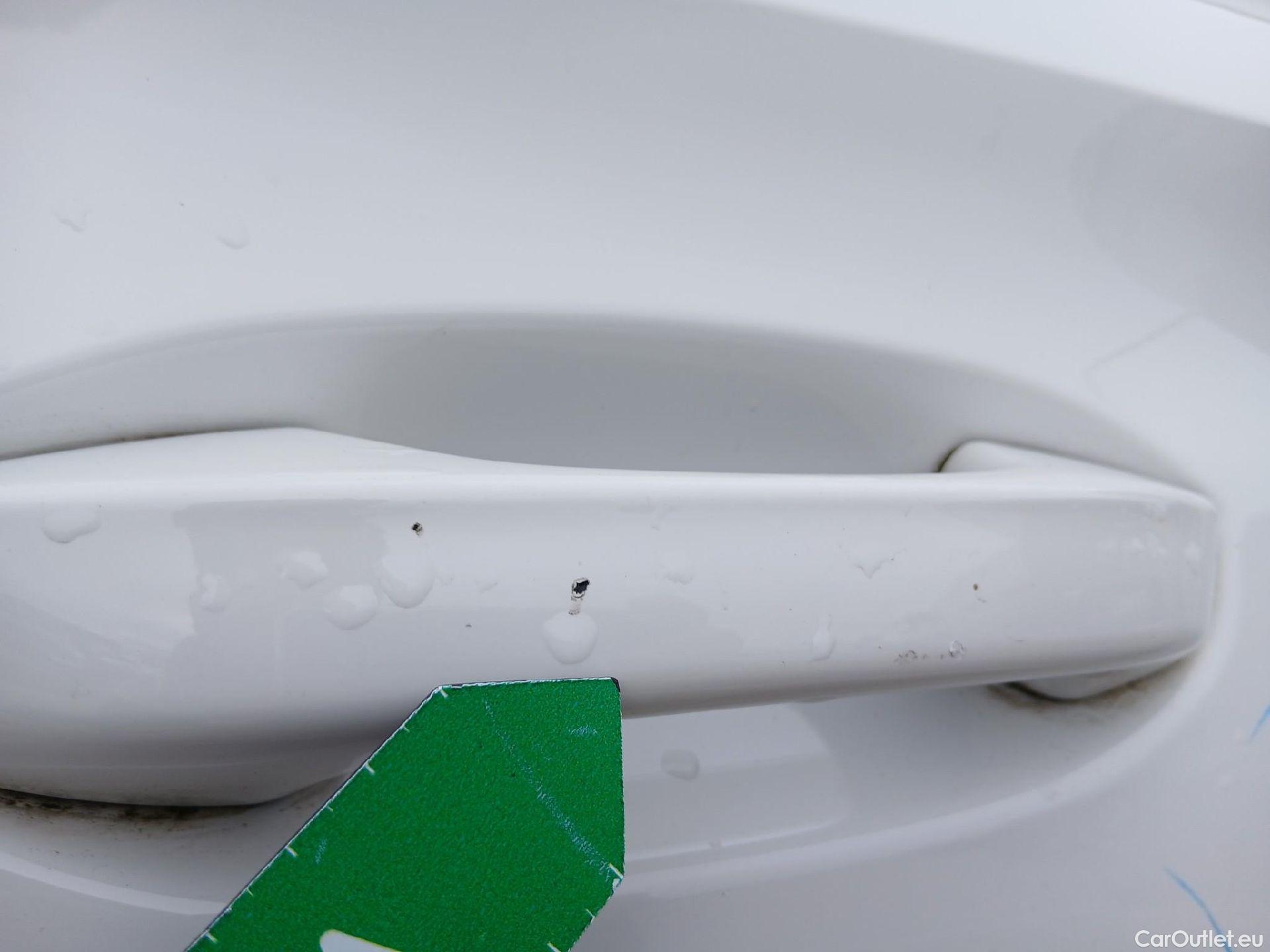  Land Rover  Discovery SEAT Nuevo León / 2020 / 5P / berlina con portón 2.0 TDI 85kW S&S Style #41