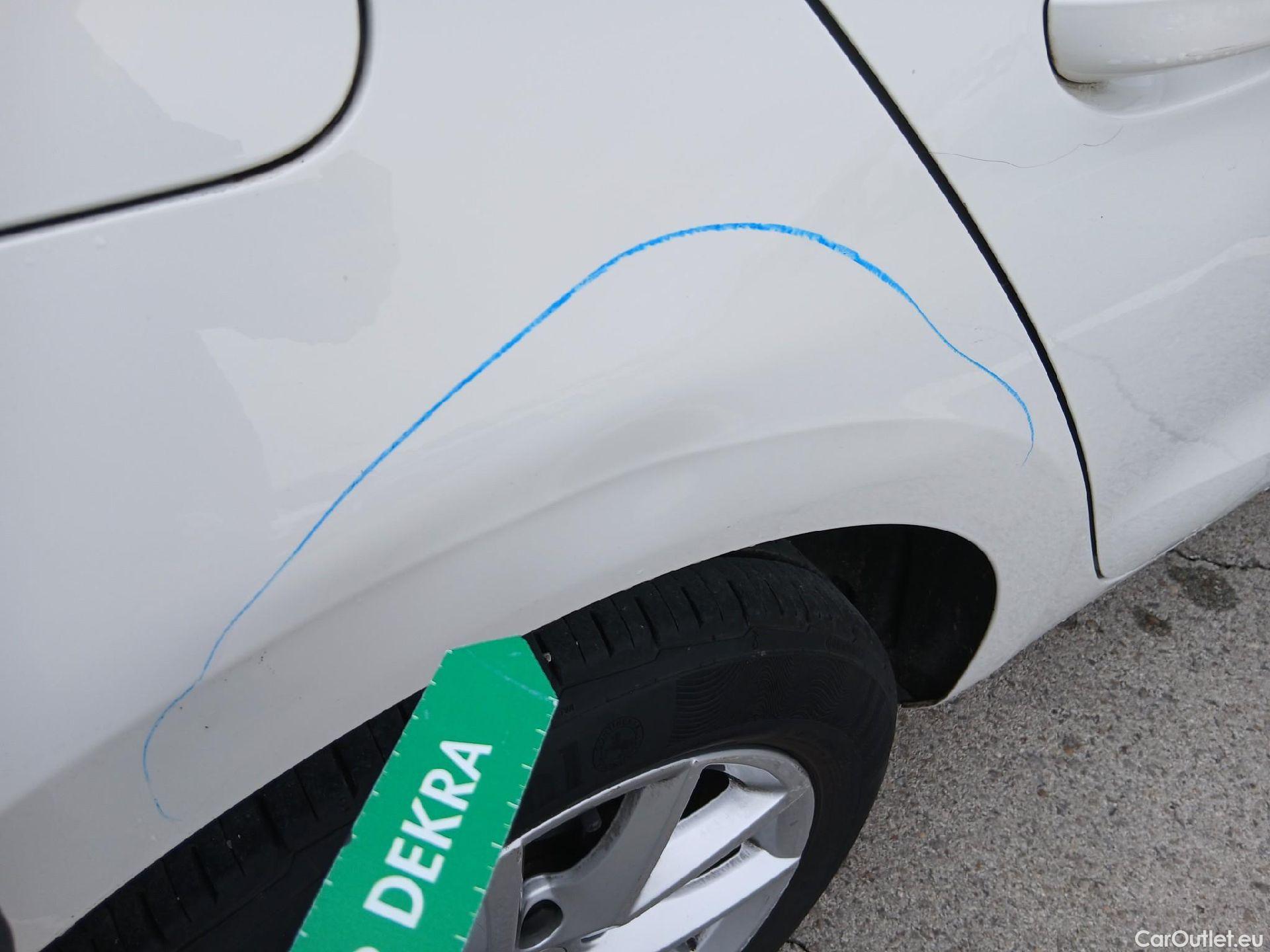  Land Rover  Discovery SEAT Nuevo León / 2020 / 5P / berlina con portón 2.0 TDI 85kW S&S Style #31