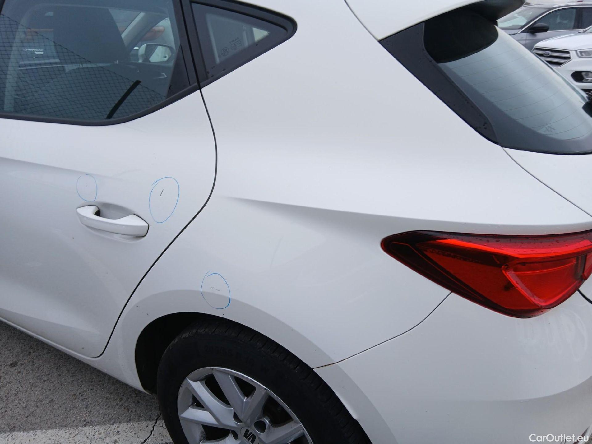  Land Rover  Discovery SEAT Nuevo León / 2020 / 5P / berlina con portón 2.0 TDI 85kW S&S Style #20