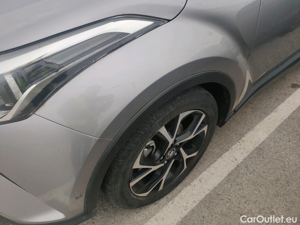  Toyota  C-HR TOYOTA  / 2016 / 5P / todoterreno 1.8 125H Advance (CX) #11