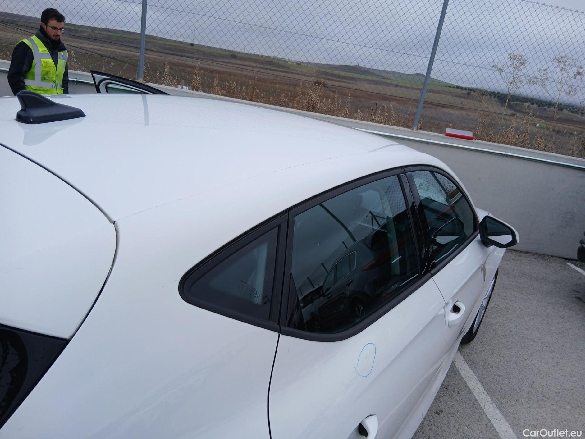  Land Rover  Discovery SEAT Nuevo León / 2020 / 5P / berlina con portón 2.0 TDI 85kW S&S Style #51