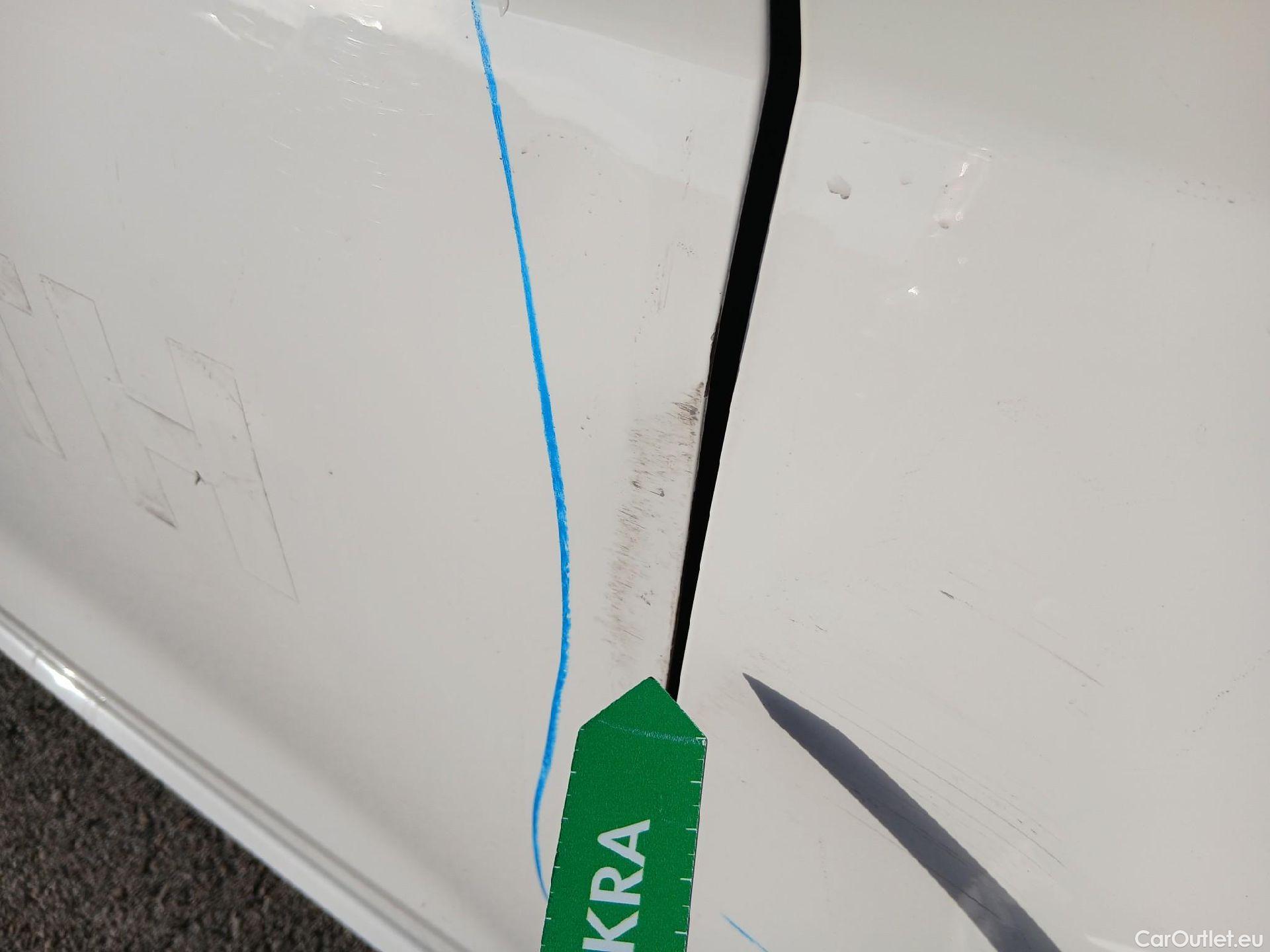  Seat  Ibiza SEAT  / 2017 / 5P / berlina con portón 1.0 MPI 59kW (80CV) Reference Plus(SP) #27