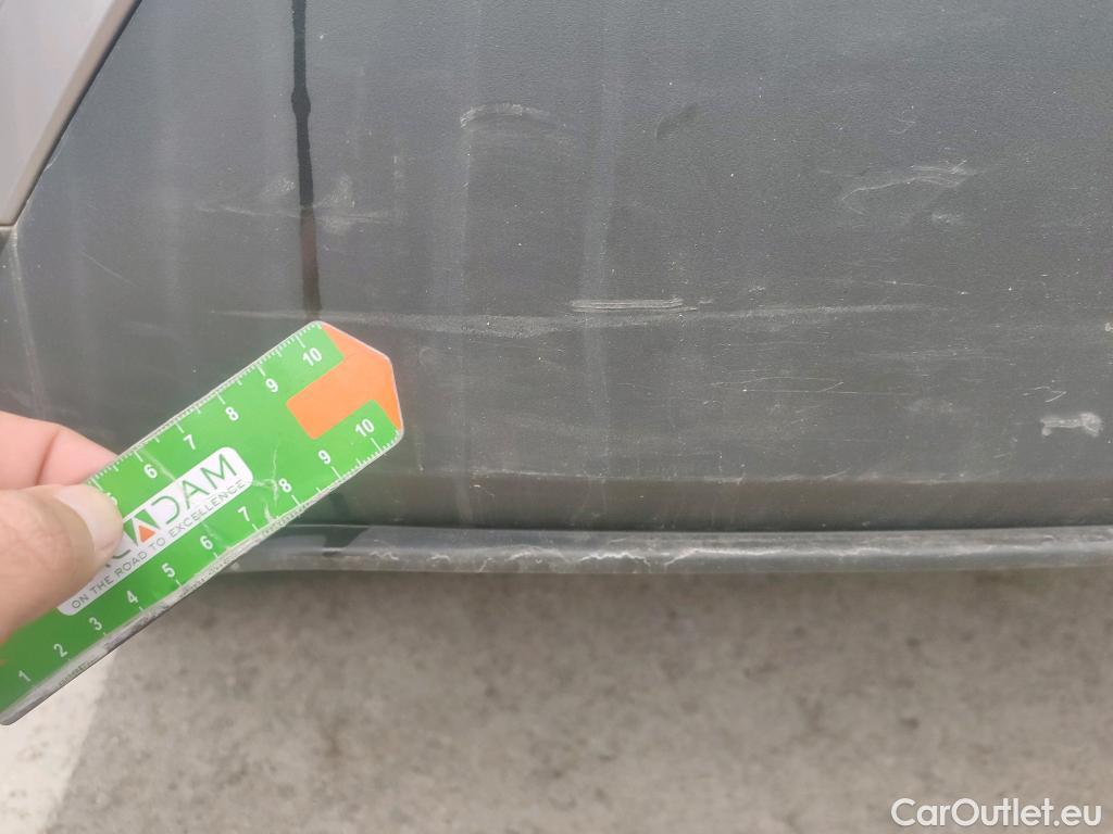  Toyota  C-HR TOYOTA  / 2016 / 5P / todoterreno 1.8 125H Advance (CX) #14