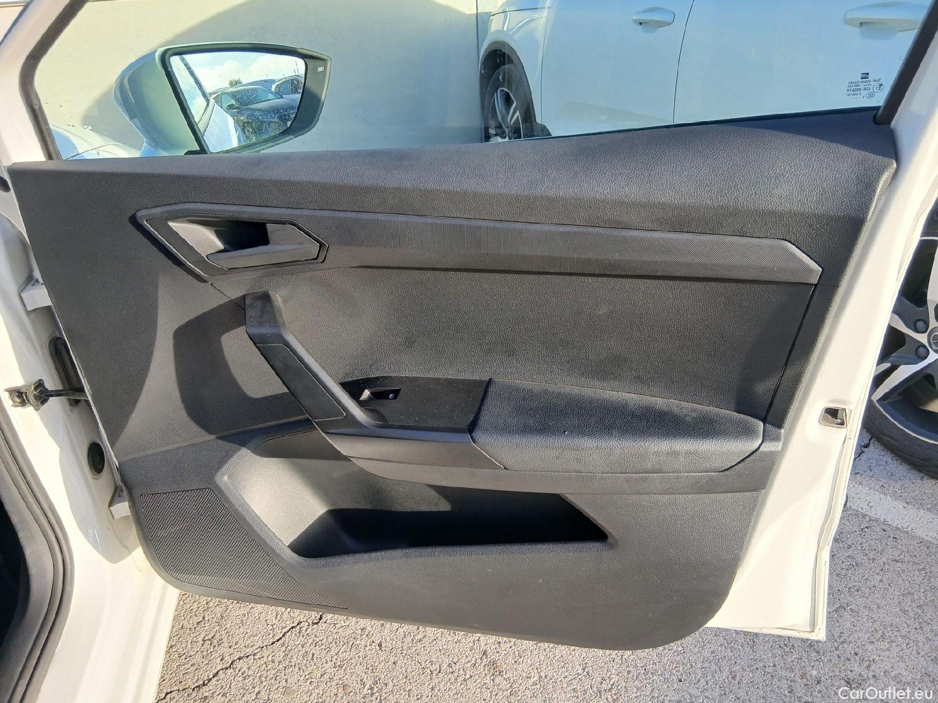  Seat  Ibiza SEAT  / 2017 / 5P / berlina con portón 1.0 MPI 59kW (80CV) Reference Plus(SP) #26