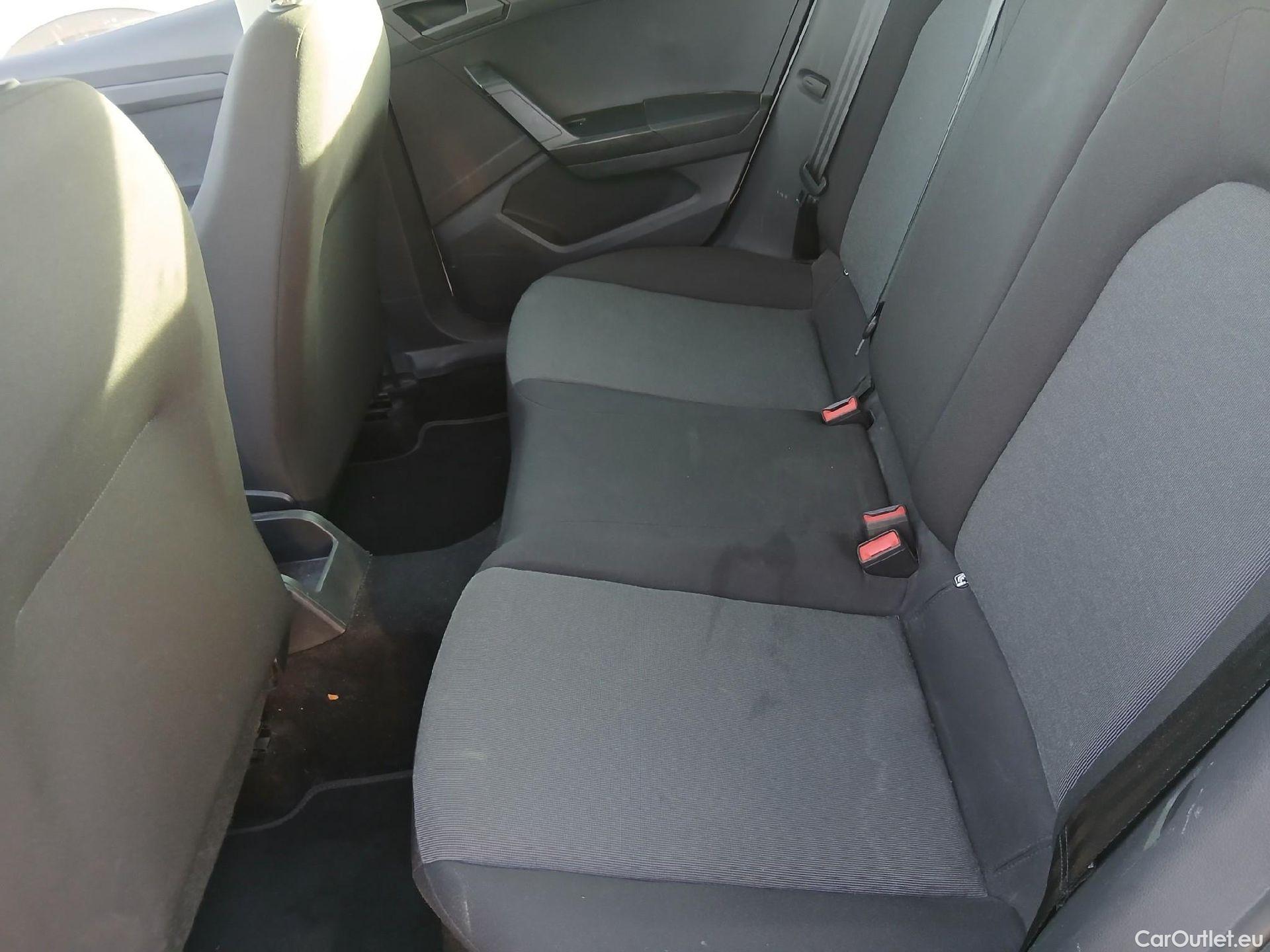  Seat  Ibiza SEAT  / 2017 / 5P / berlina con portón 1.0 MPI 59kW (80CV) Reference Plus(SP) #14