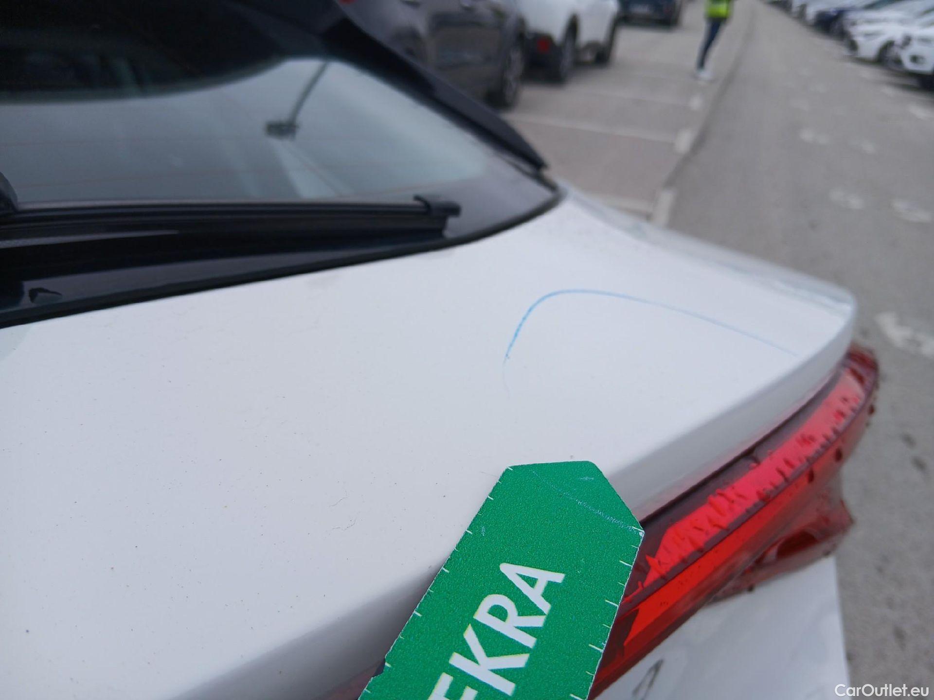  Land Rover  Discovery SEAT Nuevo León / 2020 / 5P / berlina con portón 2.0 TDI 85kW S&S Style #26