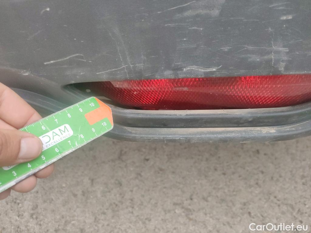  Toyota  C-HR TOYOTA  / 2016 / 5P / todoterreno 1.8 125H Advance (CX) #2