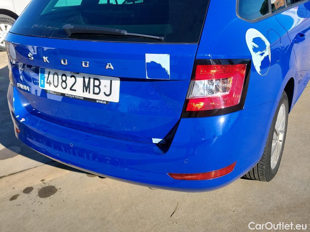  Skoda  Fabia SKODA  / 2018 / 5P / familiar 1.0 TSI 70KW (95CV) Ambition #26