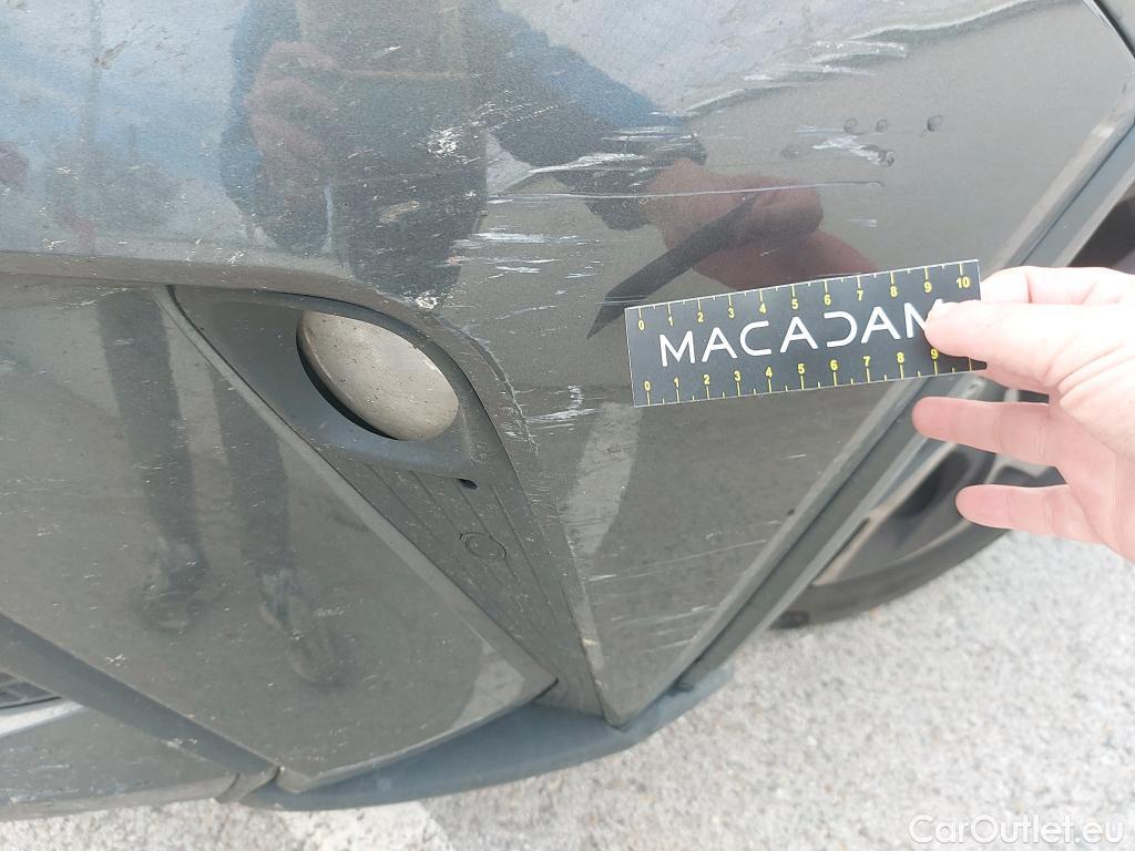  Toyota  C-HR TOYOTA  / 2019 / 5P / todoterreno 1.8 125H Advance #2