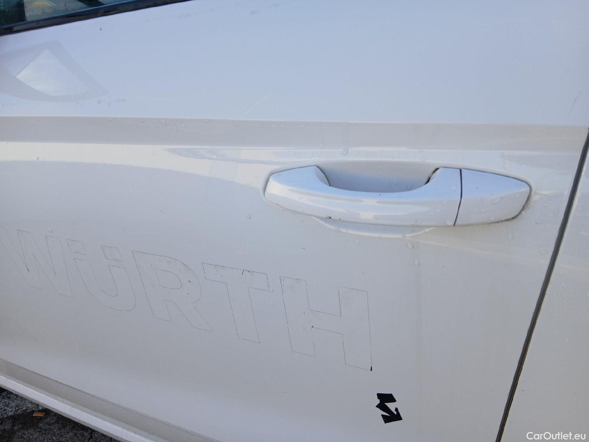  Seat  Ibiza SEAT  / 2017 / 5P / berlina con portón 1.0 MPI 59kW (80CV) Reference Plus(SP) #4