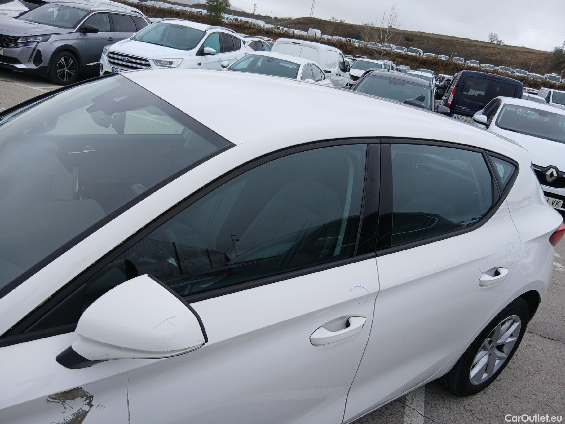  Land Rover  Discovery SEAT Nuevo León / 2020 / 5P / berlina con portón 2.0 TDI 85kW S&S Style #23