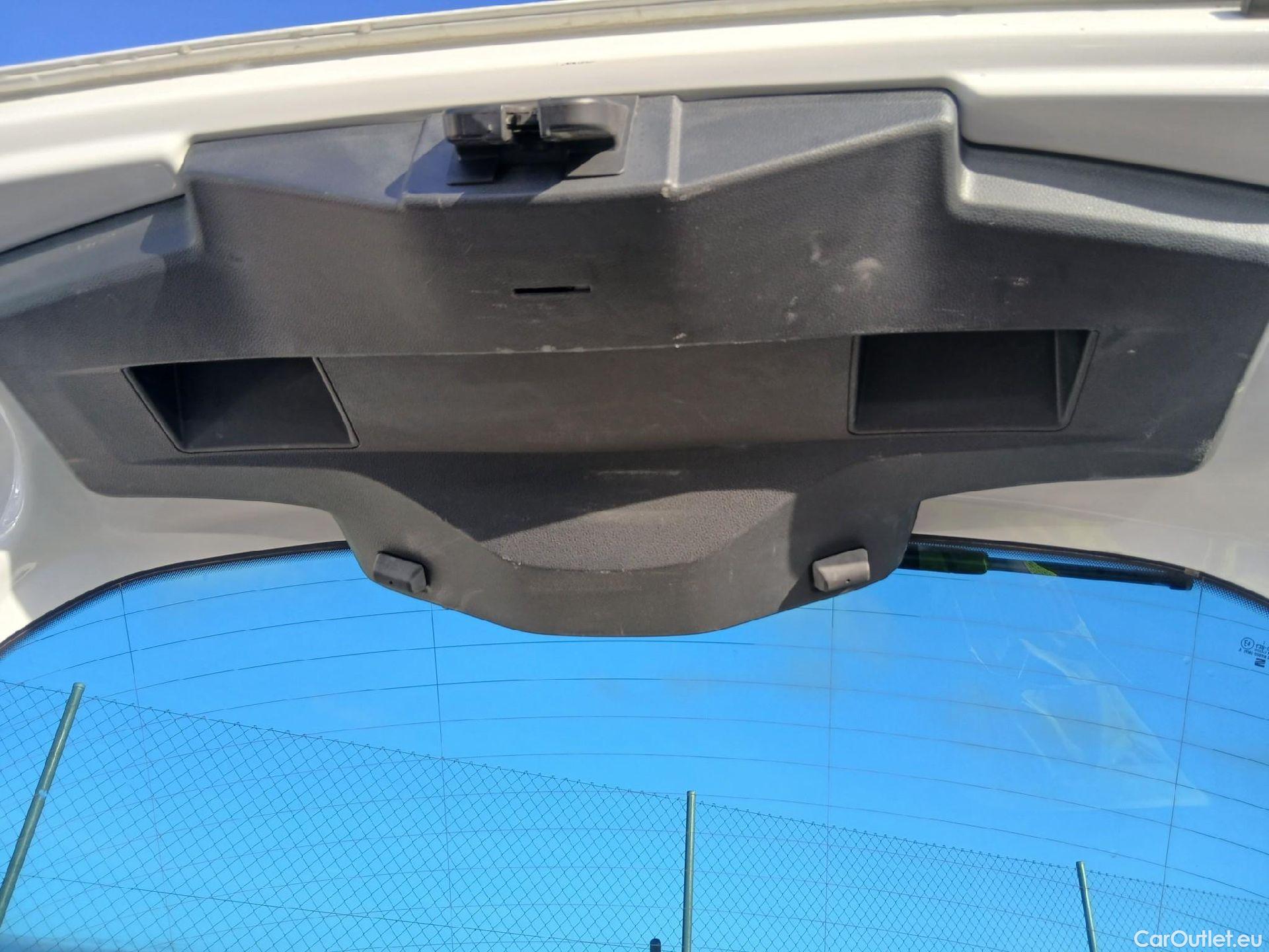  Seat  Ibiza SEAT  / 2017 / 5P / berlina con portón 1.0 MPI 59kW (80CV) Reference Plus(SP) #20