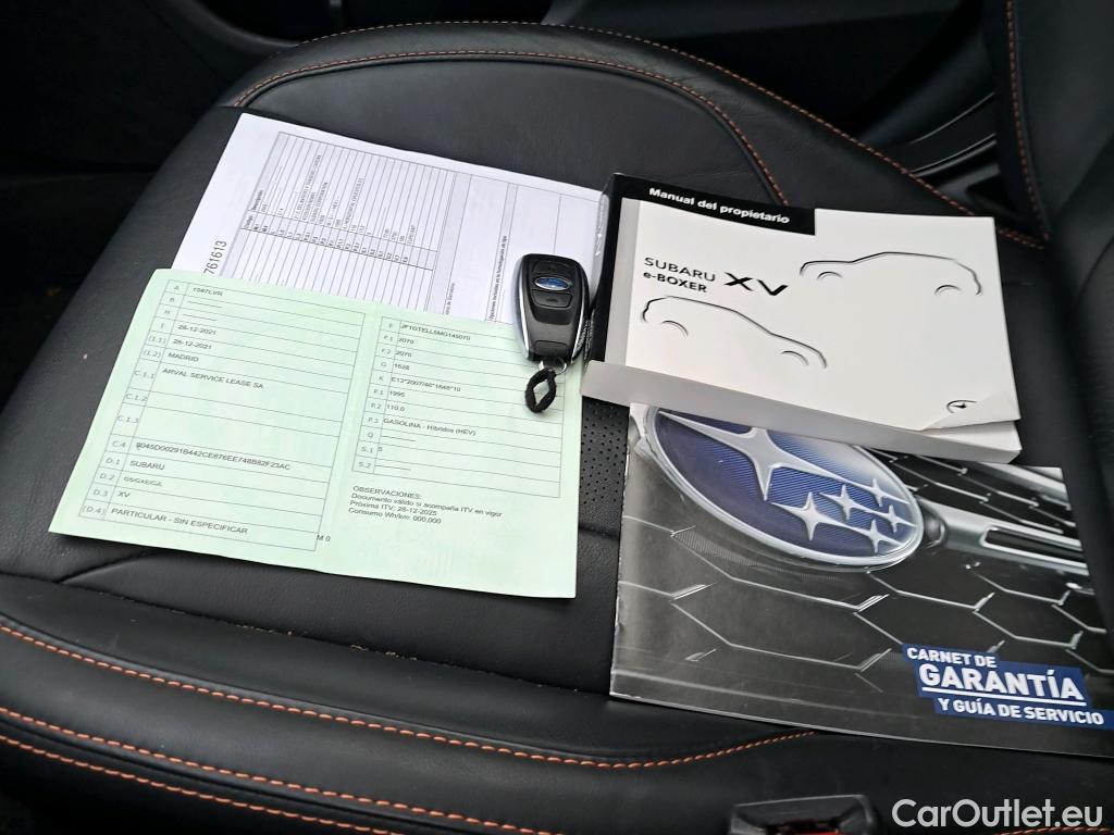  Land Rover  Discovery SUBARU XV / 2013 / 5P / todoterreno 2.0i Hybrid CVT Executive Plus #1