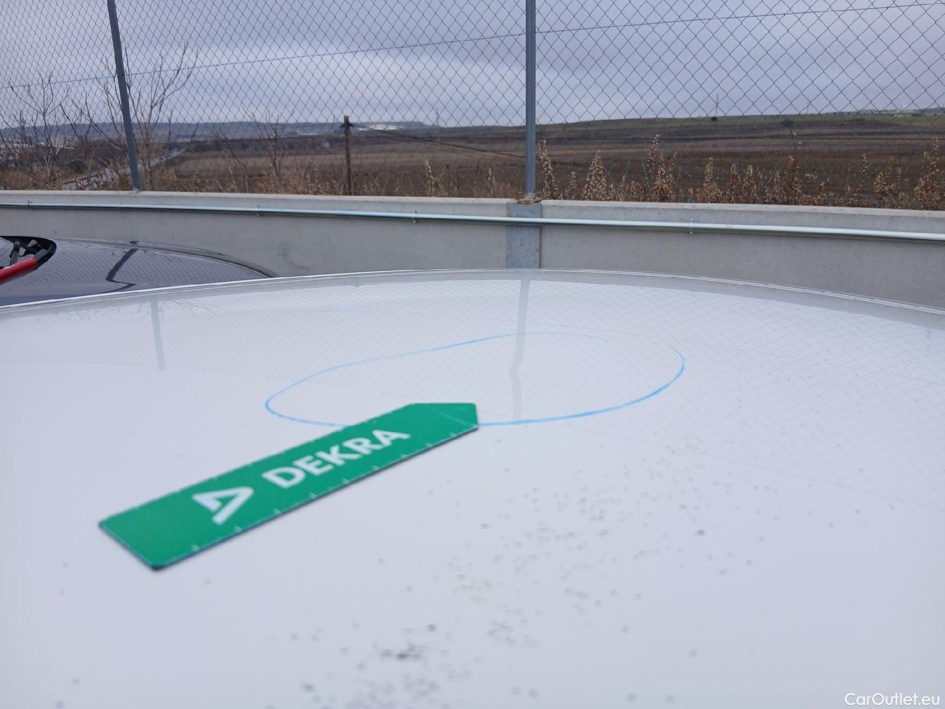  Land Rover  Discovery SEAT Nuevo León / 2020 / 5P / berlina con portón 2.0 TDI 85kW S&S Style #47