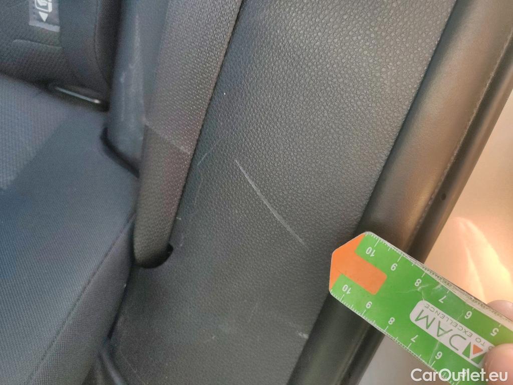  Toyota  RAV4 TOYOTA  / 2018 / 5P / todoterreno 2.5l Advance #15