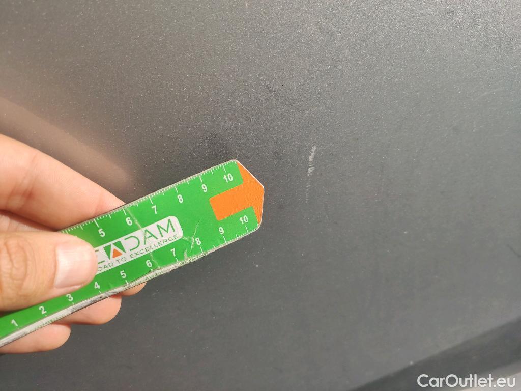  Toyota  RAV4 TOYOTA  / 2018 / 5P / todoterreno 2.5l Advance #9