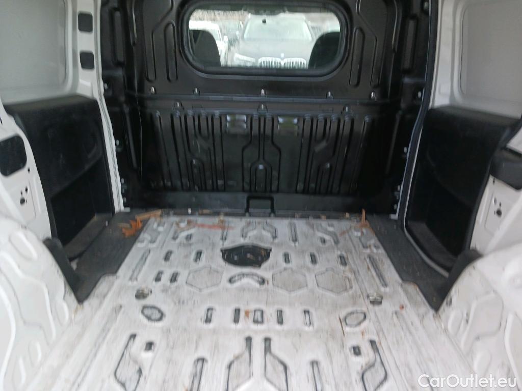  Fiat  Doblo FIAT DOBLÒ CARGO VU 3p 3G furgón derivad Cargo Base 1.3 Multijet 95cv E6 #26
