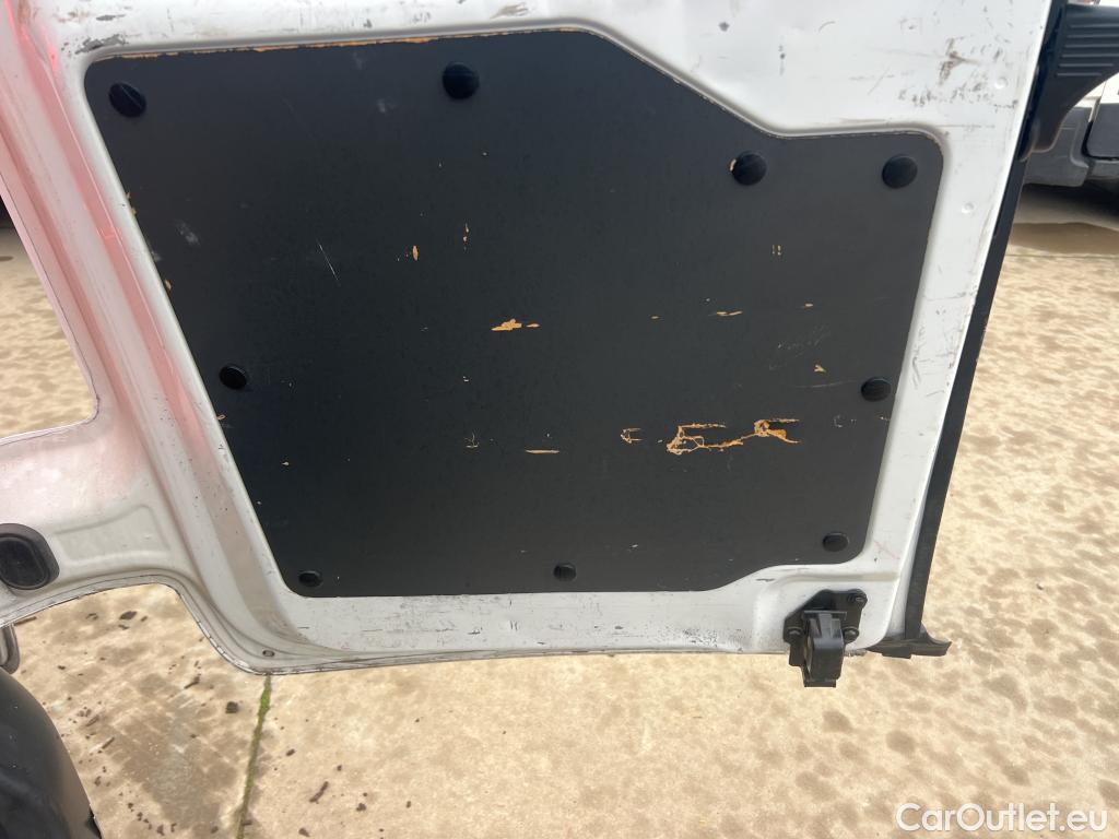  Citroen  Jumpy CITROEN  / 2016 / 4P / furgón Talla M BlueHDi 100 S&S 6v Control #42