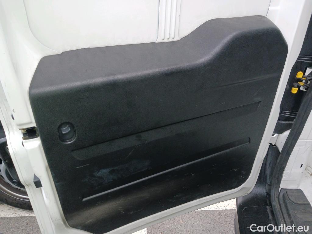  Fiat  Doblo FIAT DOBLÒ CARGO VU 3p 3G furgón derivad Cargo Base 1.3 Multijet 95cv E6 #31